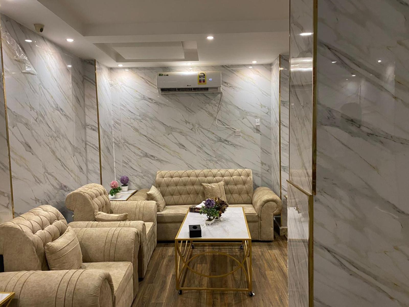 Salalah-Al Shwamekh Suites ภายนอก รูปภาพ